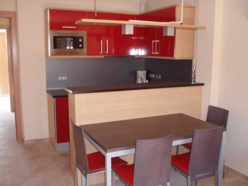 Aparthotel Bardon Castelldefels Εξωτερικό φωτογραφία